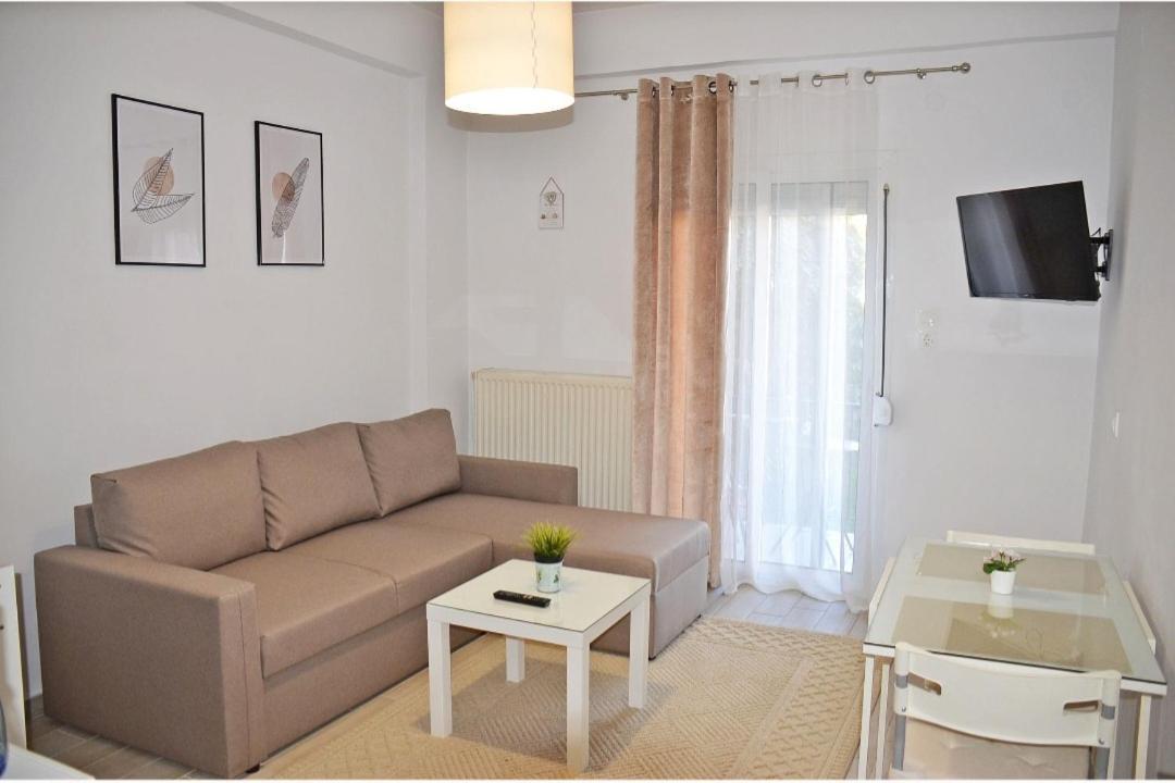Center River Apartment フロリナ エクステリア 写真